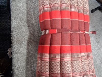 Beautiful Chinese /Thailand Style Cushioned Pad Nice!
