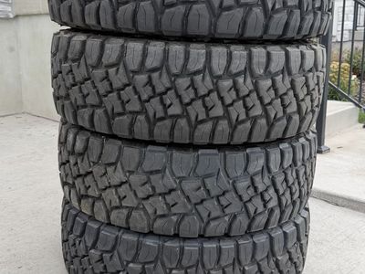 37/12.50R17 Toyo RT Pro Load E 10ply Almost New