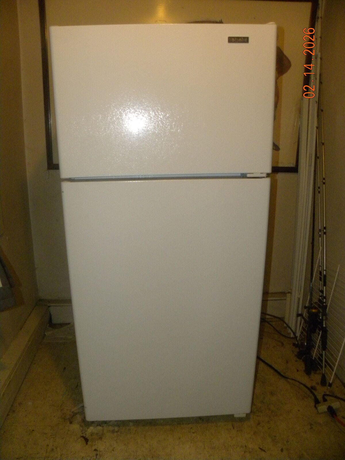 Hotpoint apartment size fridge