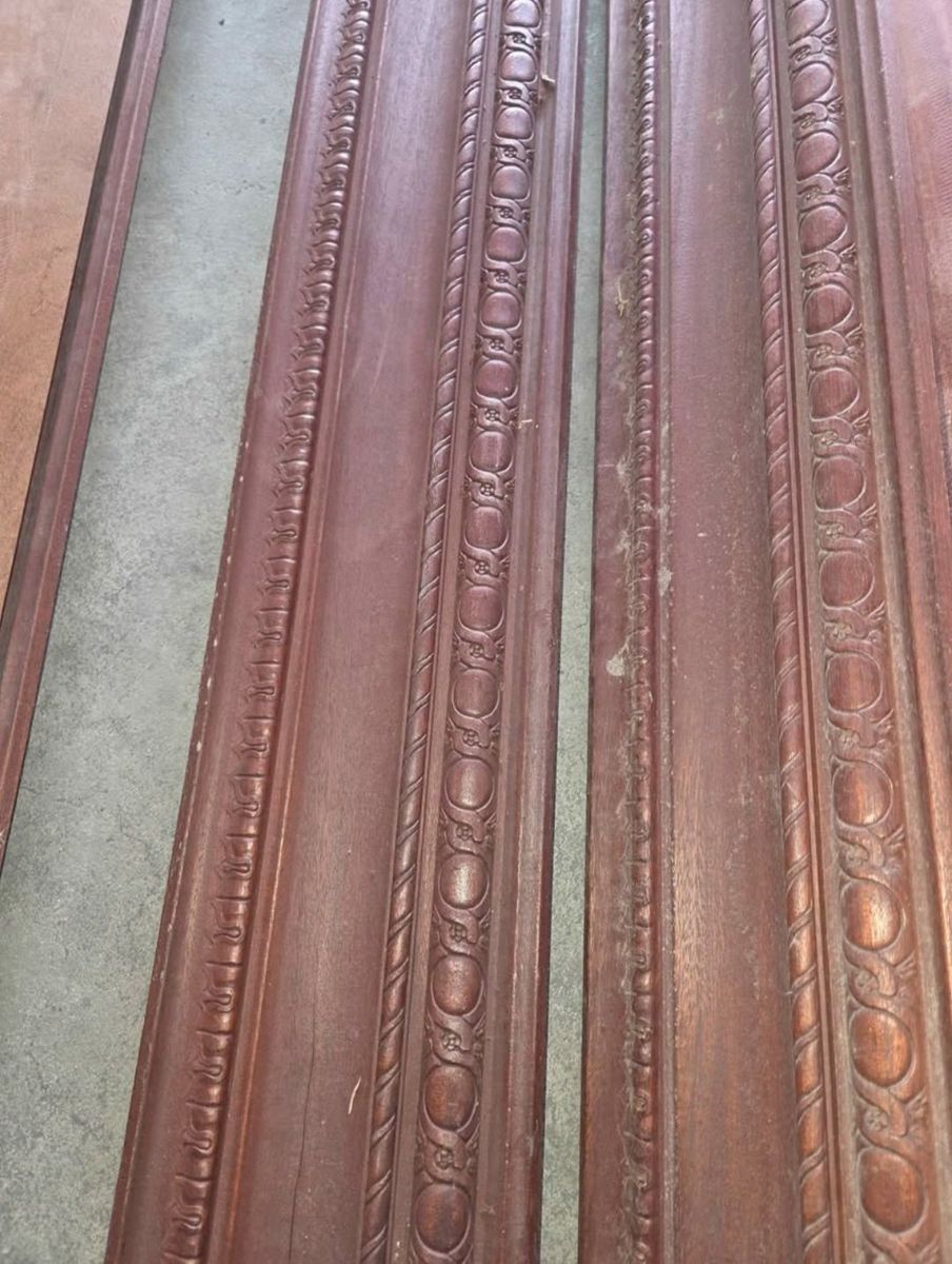 White River African Mahogany Crown Molding
