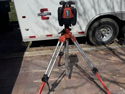 Hilti Level Pr 30-HVSG w/Stand