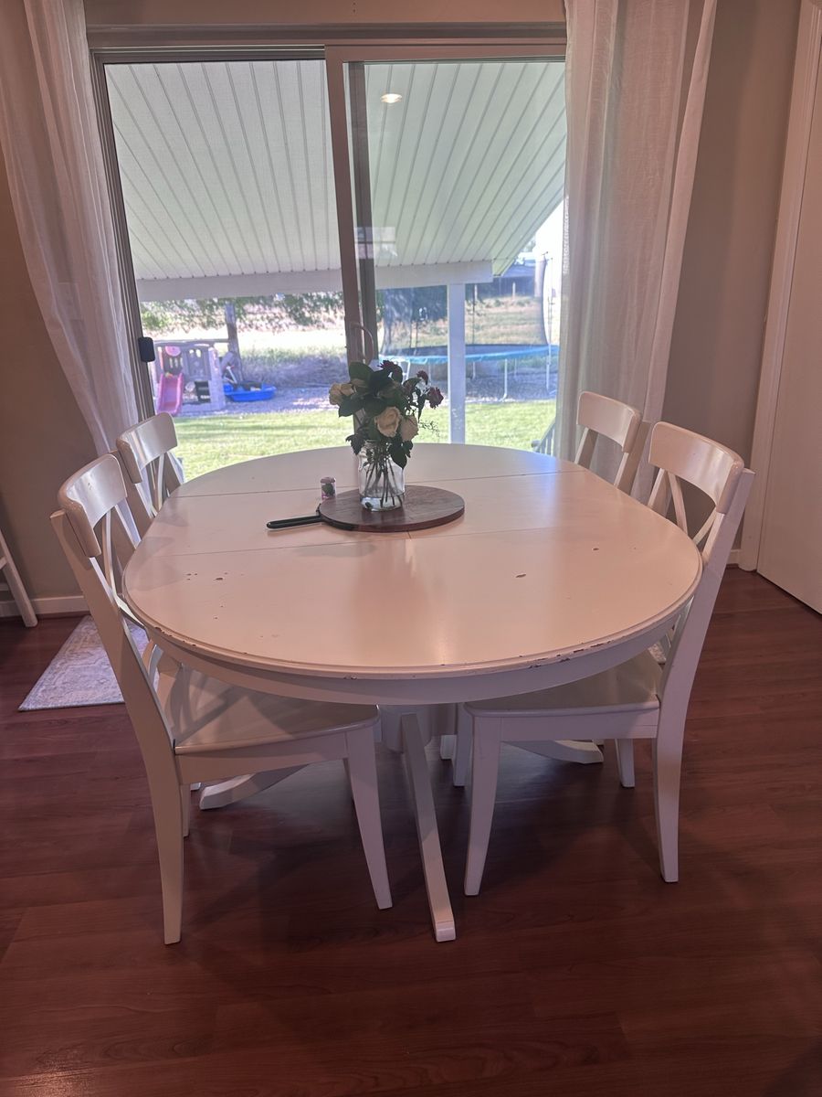 Farmhouse style ikea kitchen table