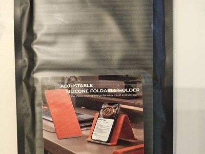 Adjustable Silicone Foldable Holder for Phone/Tablet - Portable Travel Stand