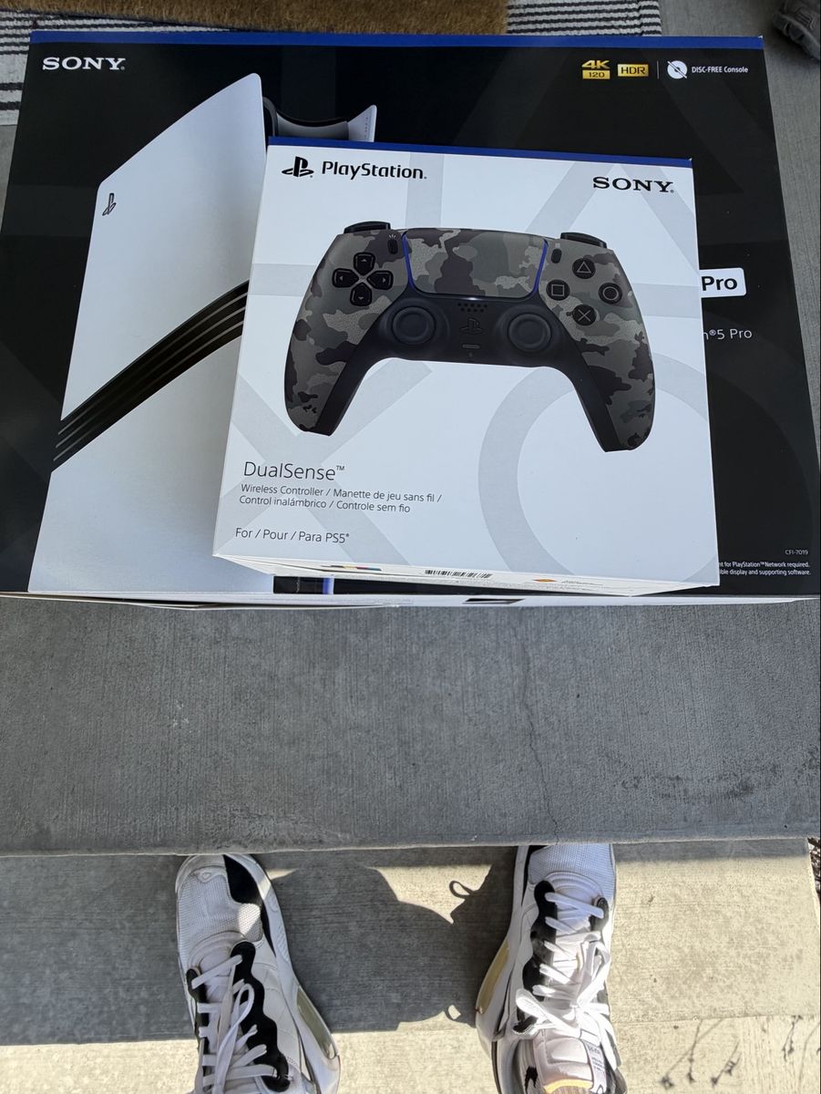 Sony PlayStation 5 Pro ( Brand new)