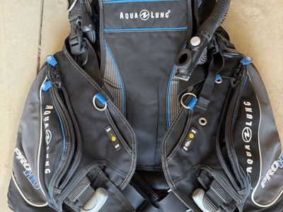 Aqualung Pro HD Scuba Diving BCD Buoyancy Compensator Vest looking for best offer