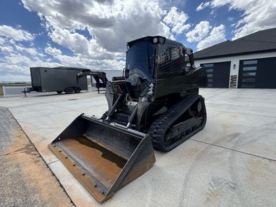 LIKE NEW DEERE 325G ONLY 245 HOURS