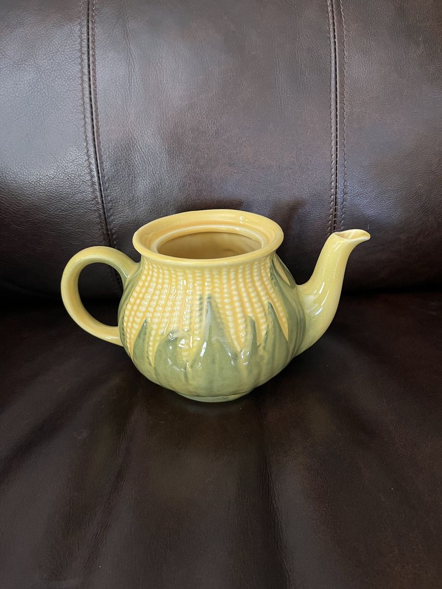 1950's -1960's Yellow and Green Shawnee Corn King Teapot - Vintage