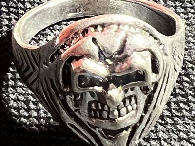 Skull Face Ring - Unique Statement Piece size-10