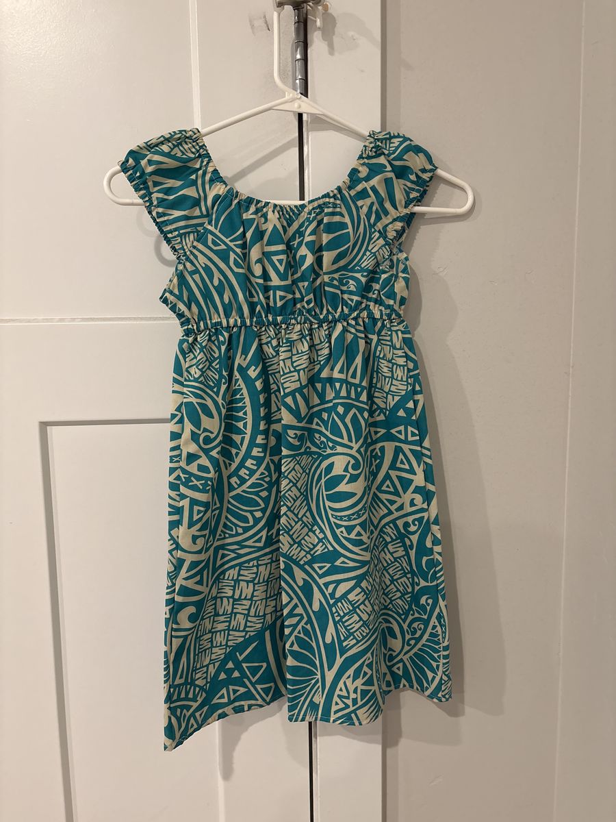 Hawaiian Dress Size 8