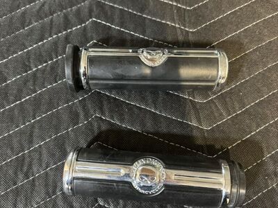 Willie G Skull grips