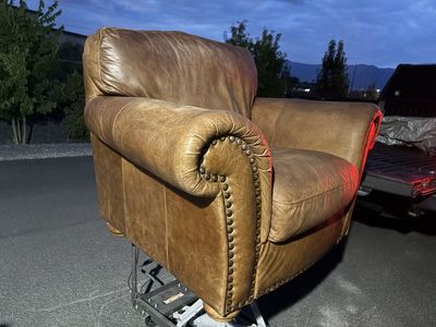 Beautiful Natuzzi premium genuine leather armchair. $2,700 new