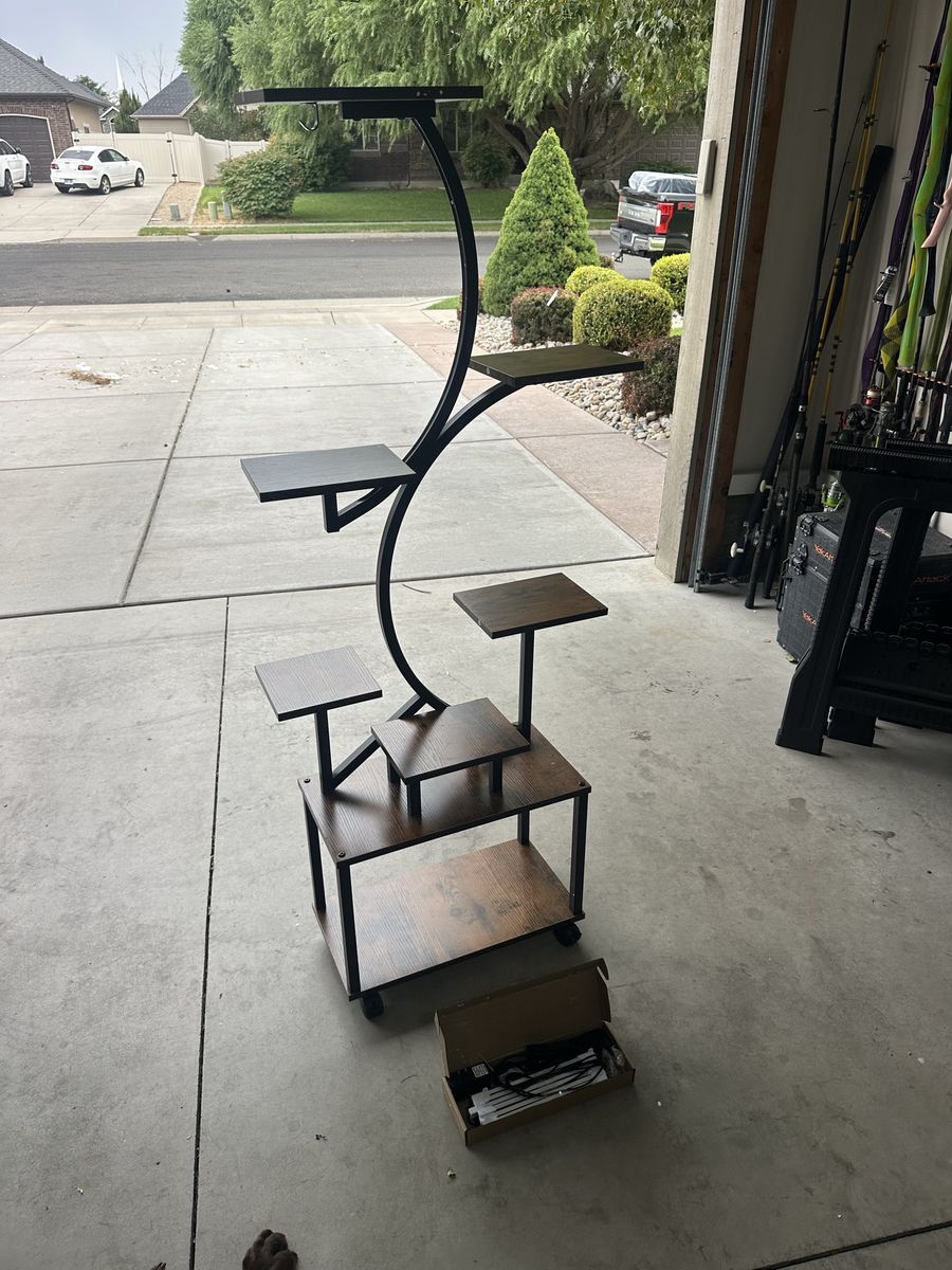 Plant Stand 25w X 11d X 60t