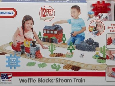 Little tikes waffle blocks train set