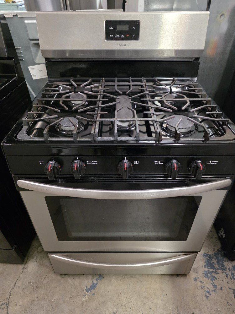 frigidaire gas range
