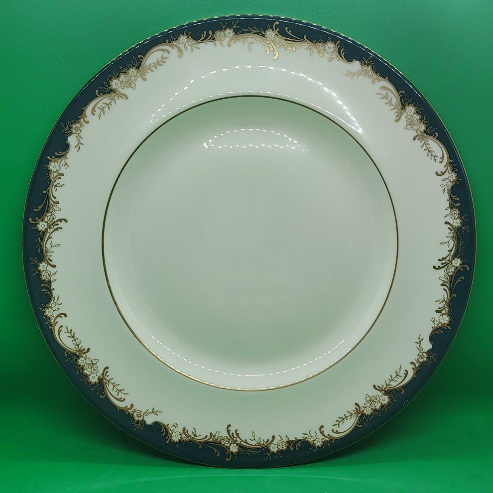 Minton Grosvenor dinner plate