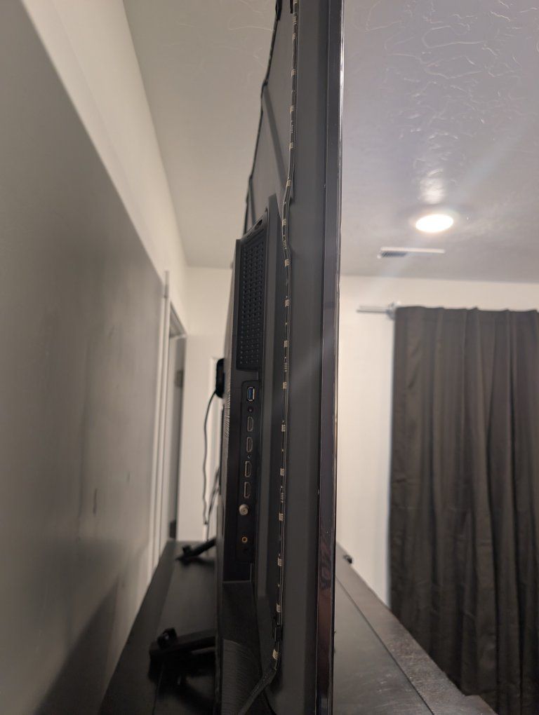 Main image 5