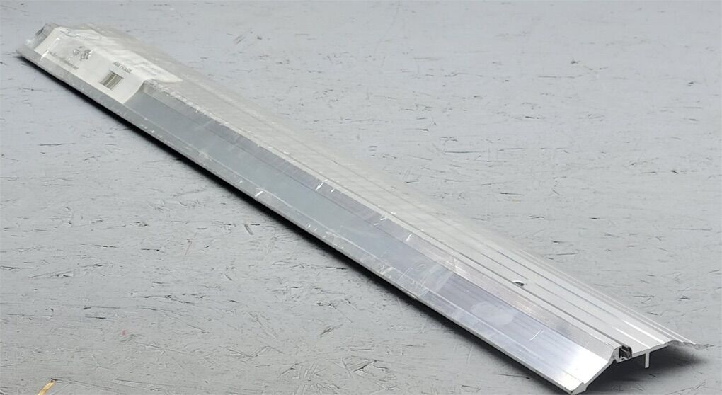 Design Hardware Panic Threshold 5x36x1in