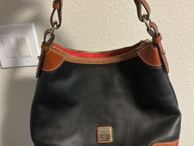 Dooney and Bourke Purse