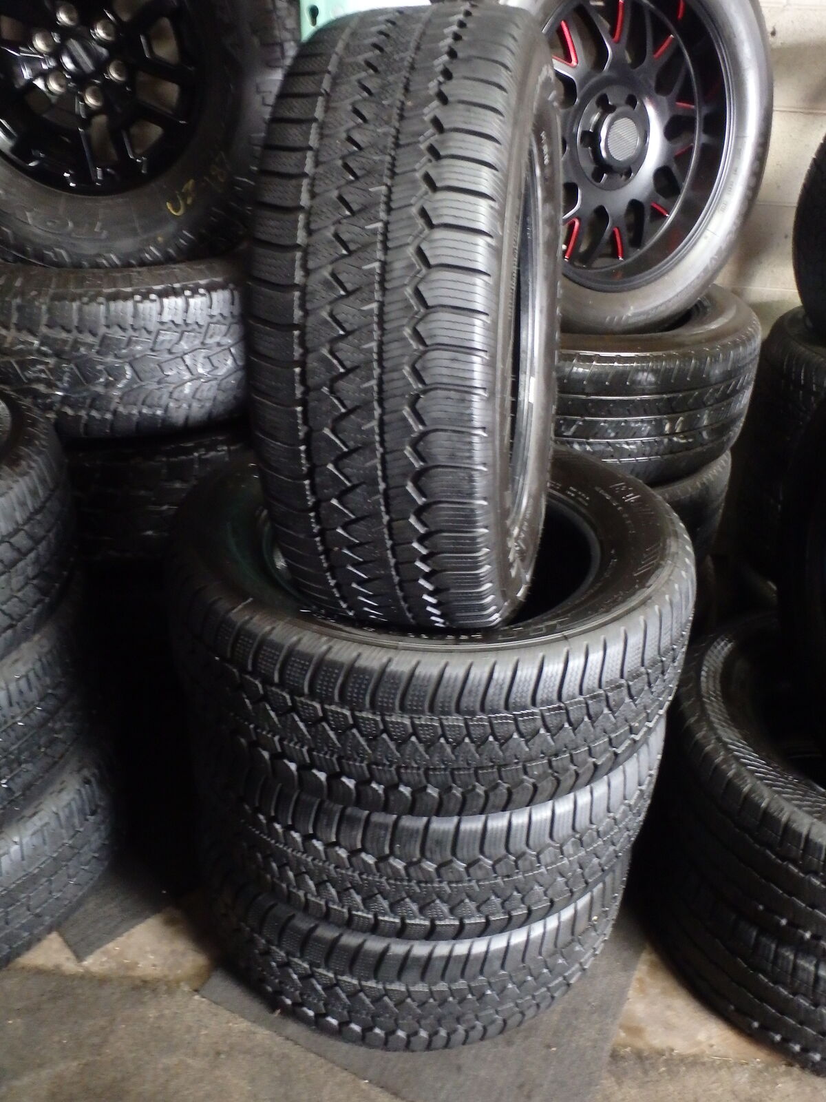 255/60R18 GOODYEAR EAGLE ENFORCER ALL WEATHER SET OF USED TIRES