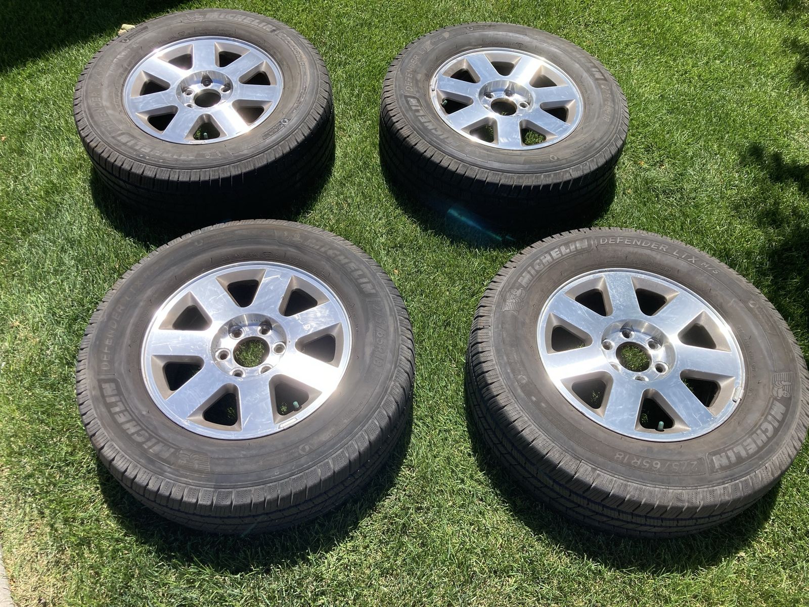 4 275/65R18 Tires and Wheels