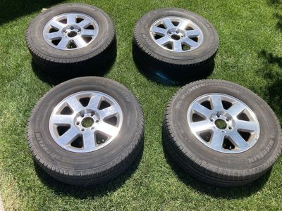 4 275/65R18 Tires and Wheels