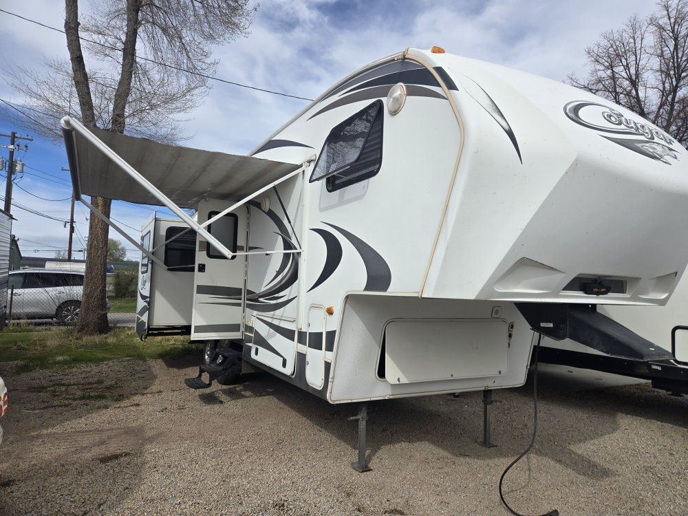 2014 Keystone Cougar 282 RESWE