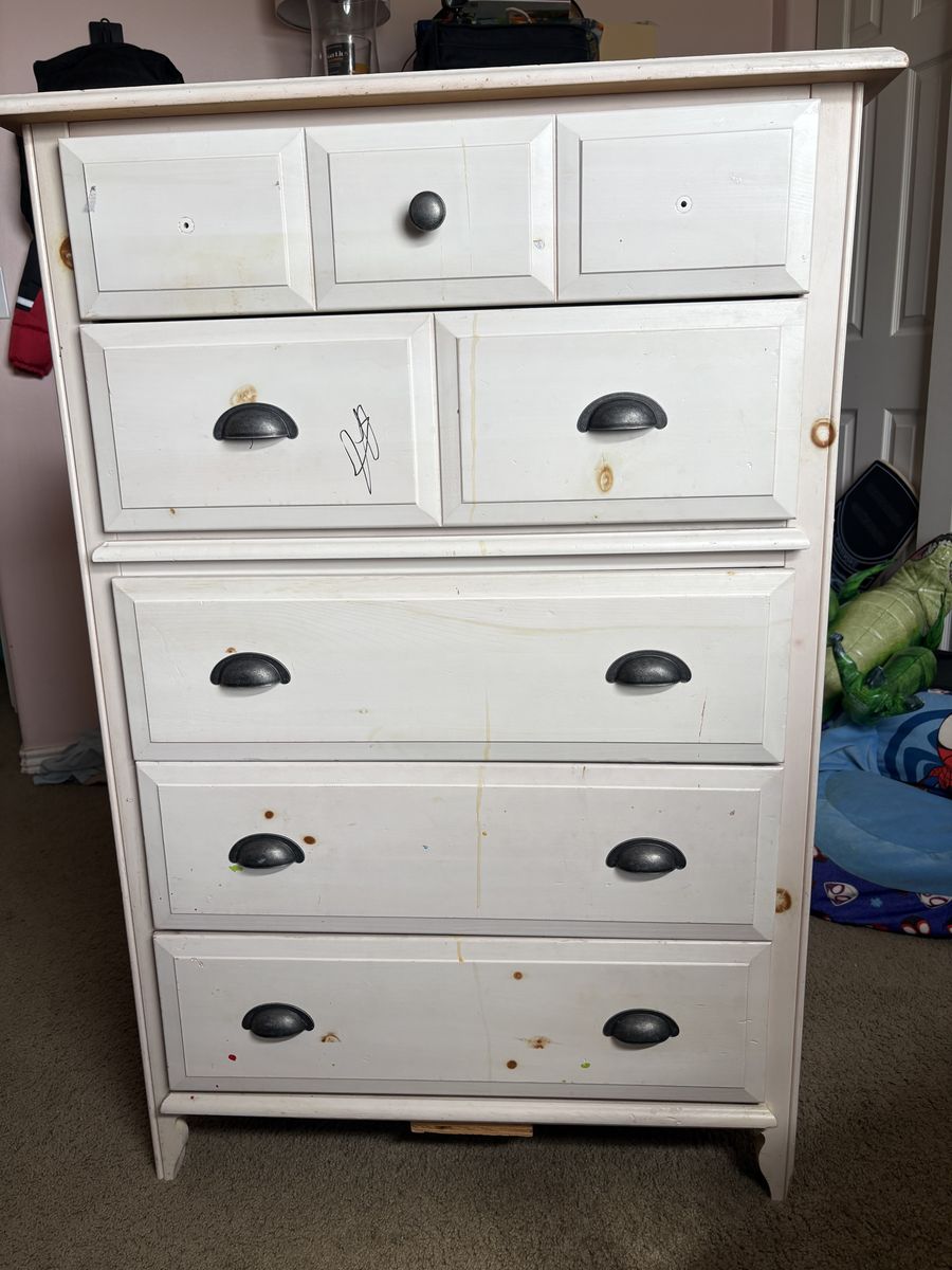 Free dresser
