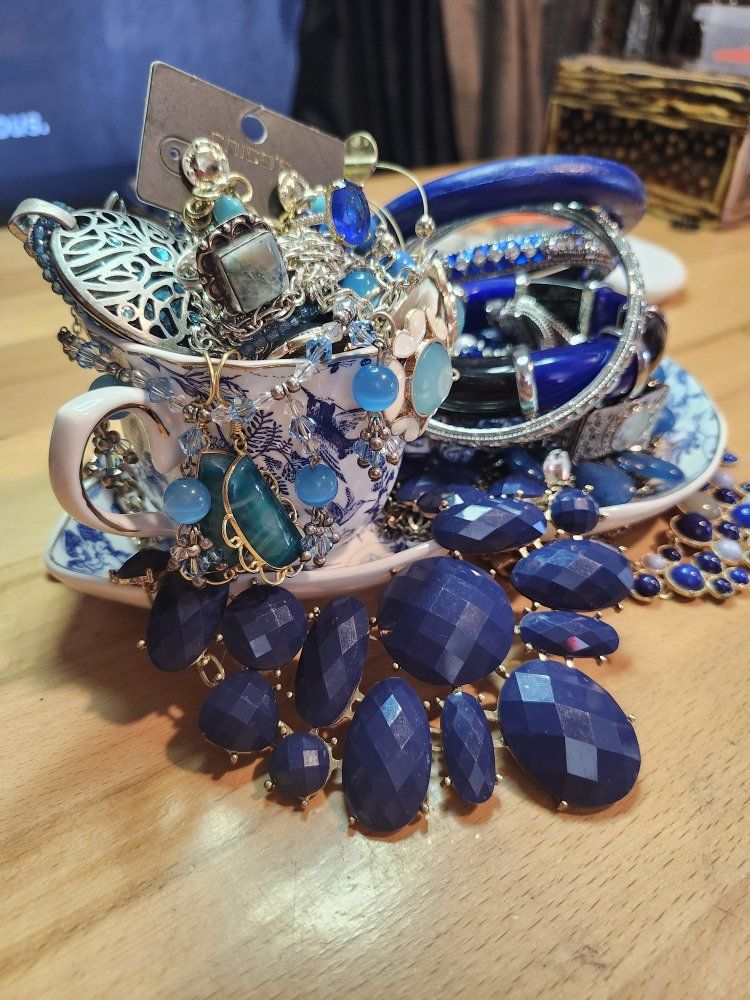 Main image 2