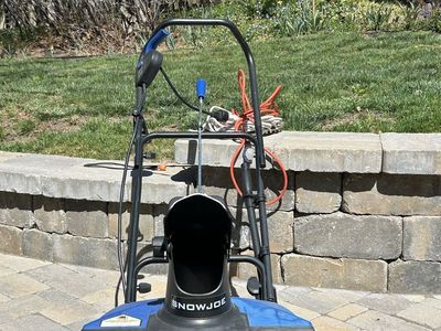 Snowjoe 18" Electric Snow Blower