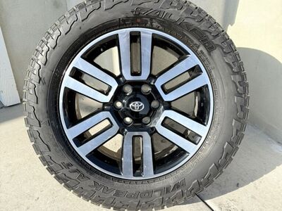 Toyota 4Runner Limited Rims and Tires 265/60R20