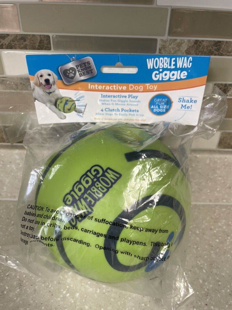 Wobble Wag Giggle Ball, Interactive Dog Toy