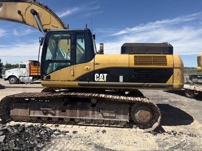 Caterpillar 330D
