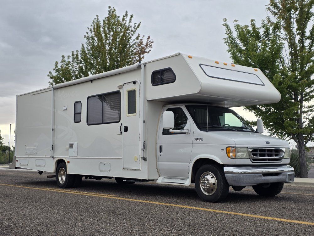 Ford E-Series Class C RV/Toy Hauler - Low Miles, Roll-up Rear Door, 80k Miles