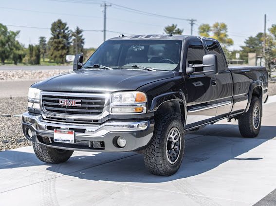 2004 GMC 2500 Base
