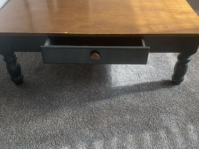 Wood coffee table / matching end tables