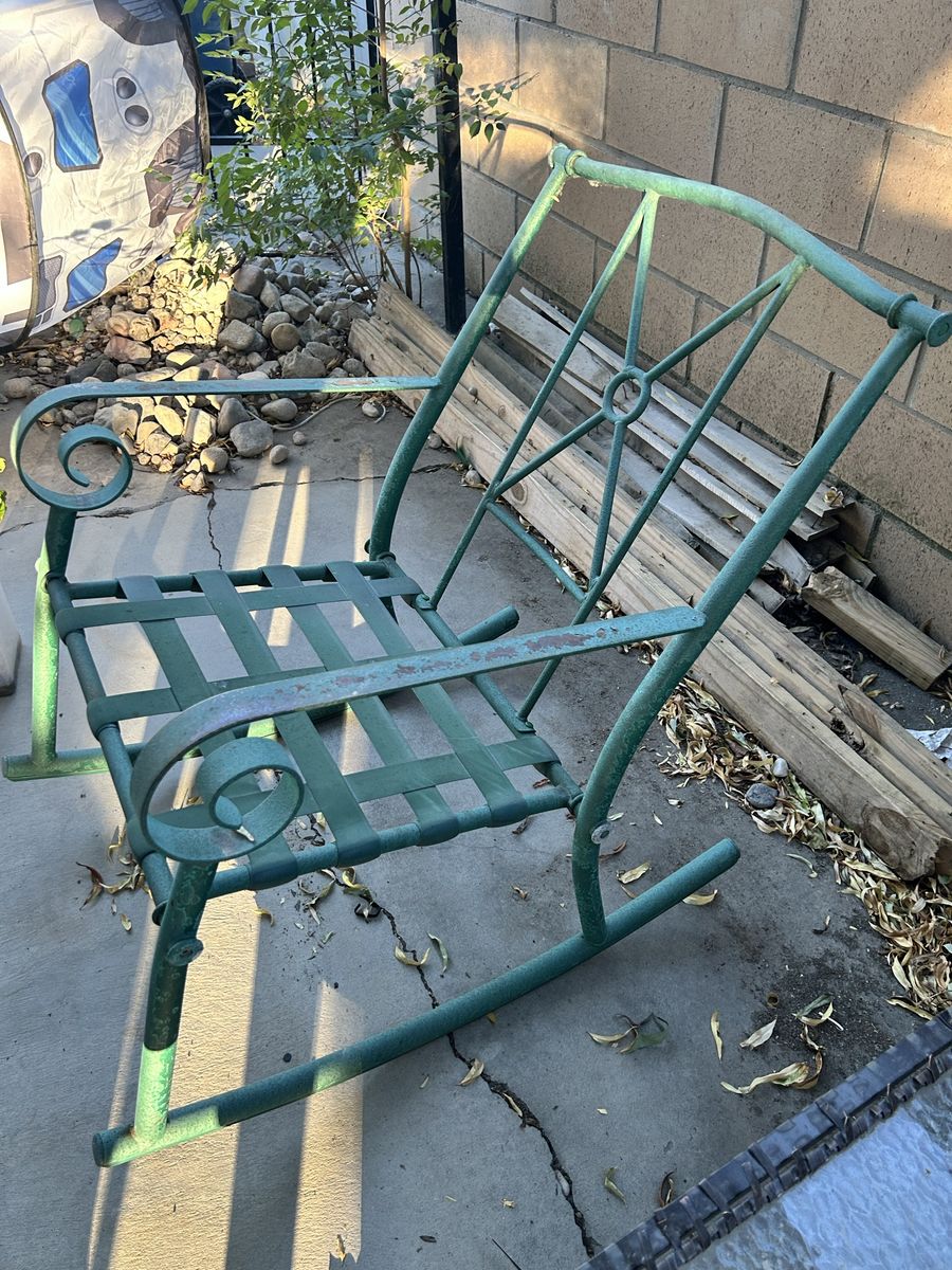 Vintage Green Metal Patio Rocking Chair Outdoor Garden Furniture Weathered Finish