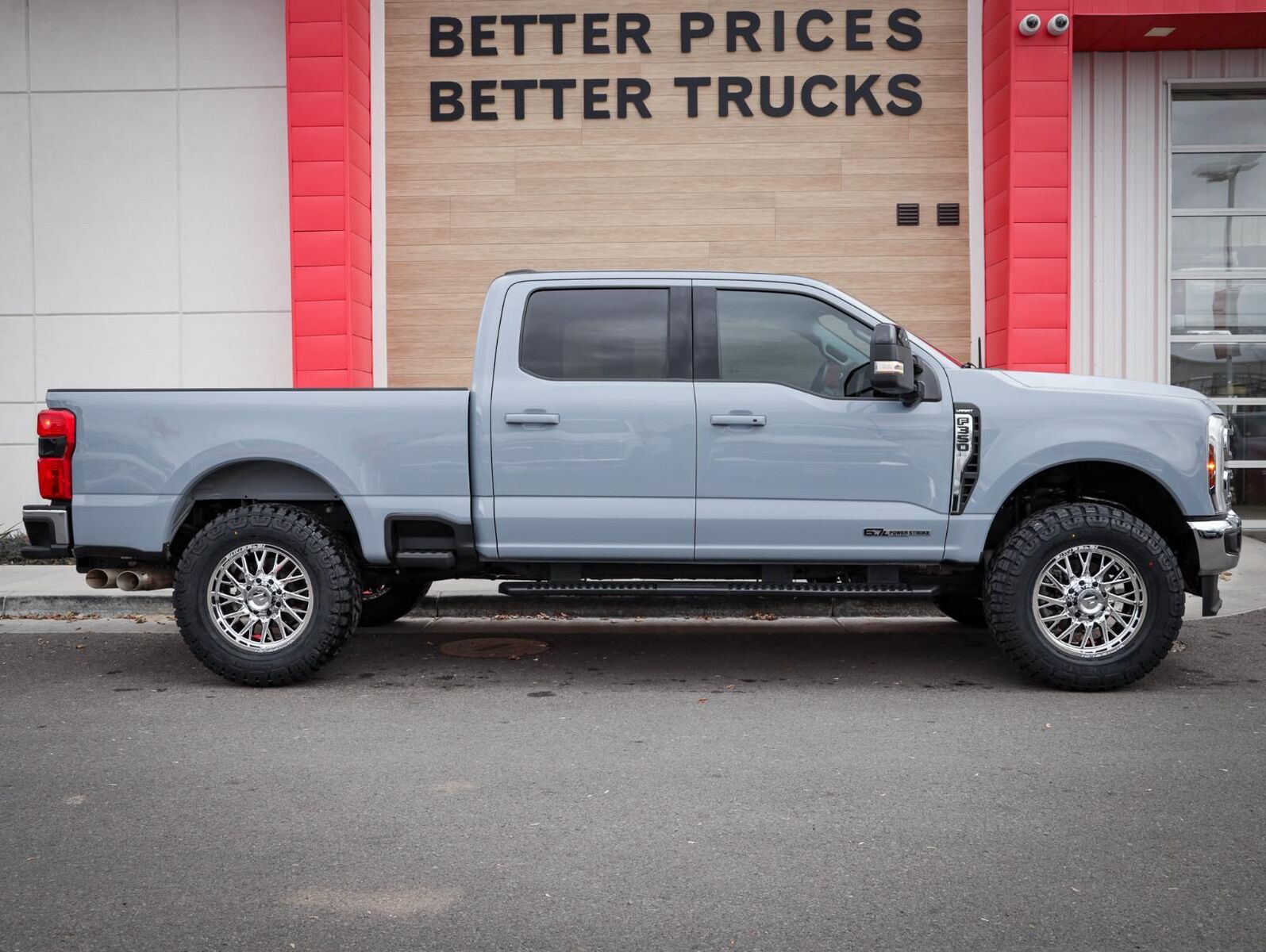 2025 Ford F-350 Super Duty Lariat