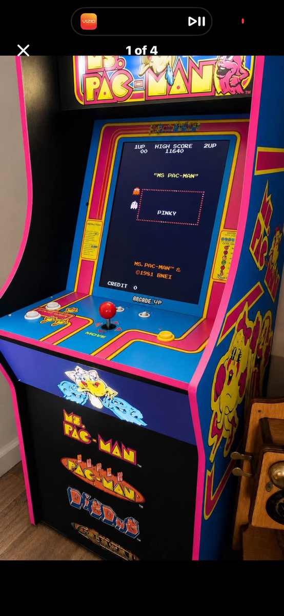 MS PAC-MAN arcade1