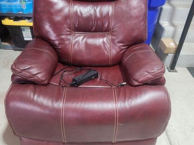 power leather recliner