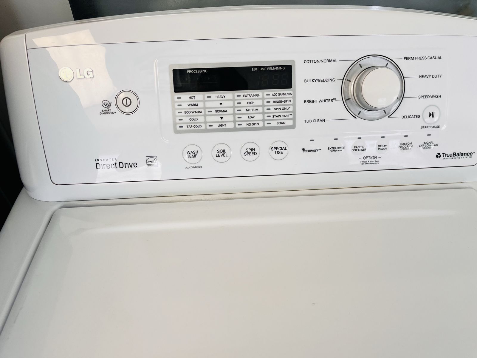 Main image 4