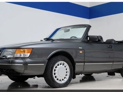 1991 SAAB 900