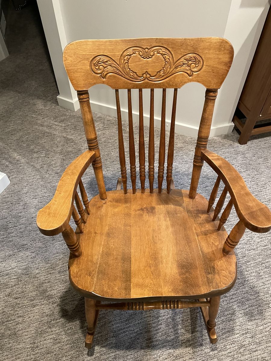Great rocking chair - super comfortable yet compact