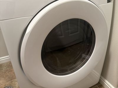 Samsung Front Load Washer & Electric Dryer Set - Excellent Condition