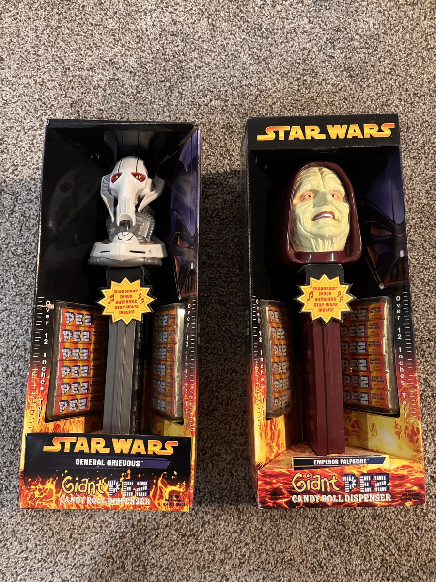 Star Wars General Grievous & Emperor Palpatine Giant PEZ Candy Dispensers 2005 - New in Box