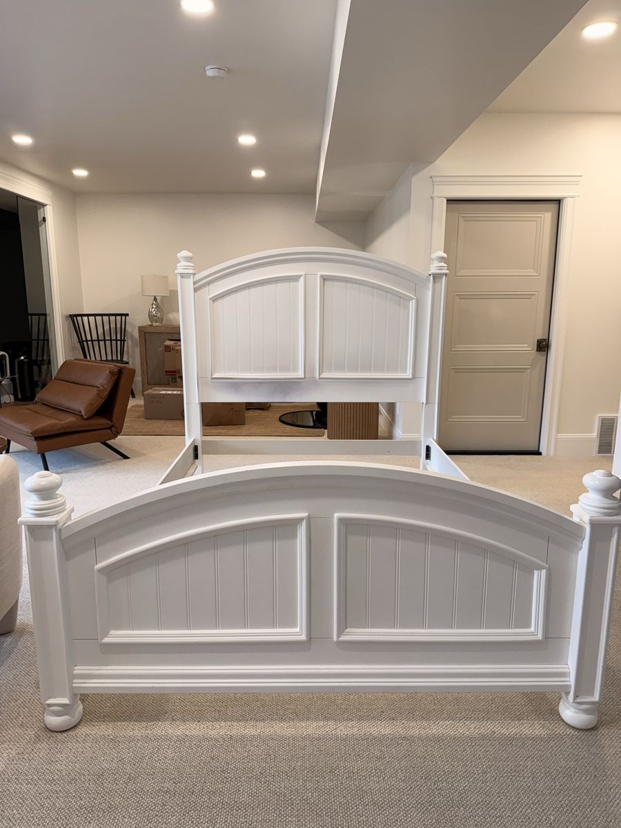 White Queen Bed