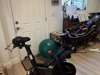 New Exercise Bike (pre assembled!)