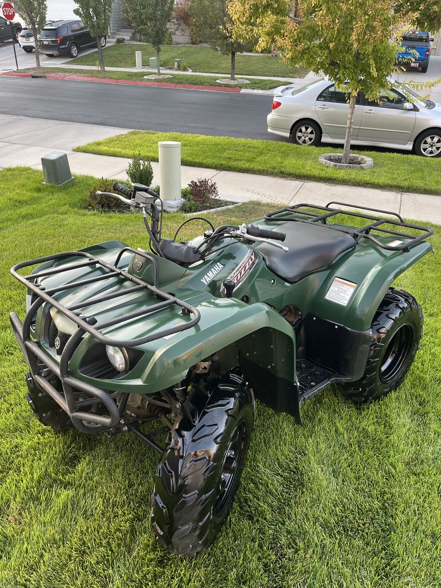 2 2012 Yamaha Grizzly 350s