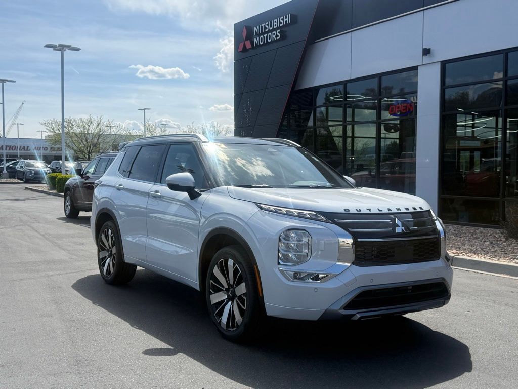 2026 Mitsubishi Outlander SEL