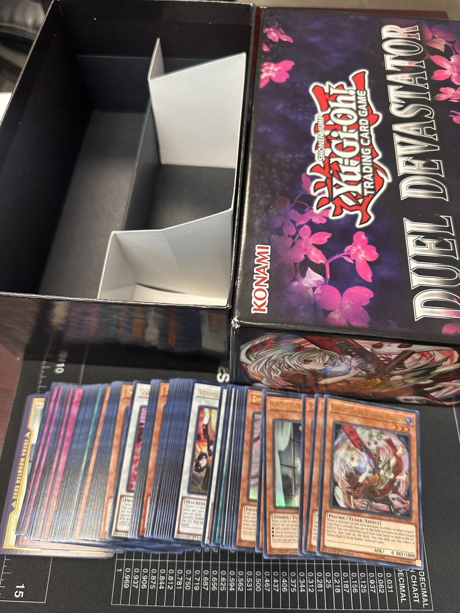 Konami Yu-Gi-Oh!  9-Pocket Duelist Portfolio + Ash Blossom Sleeves and Deck Devastator cib. Lot