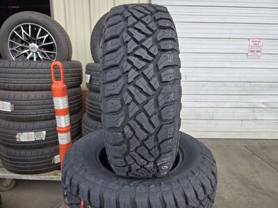 SET LT265/70R17 SAILUN TERRAMAX RT